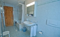 DB.Castor.Bathroom (1).jpg