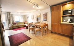 Haus-Armina-zermatt-apartment-Edward-inside-kitchen-and-dining-area